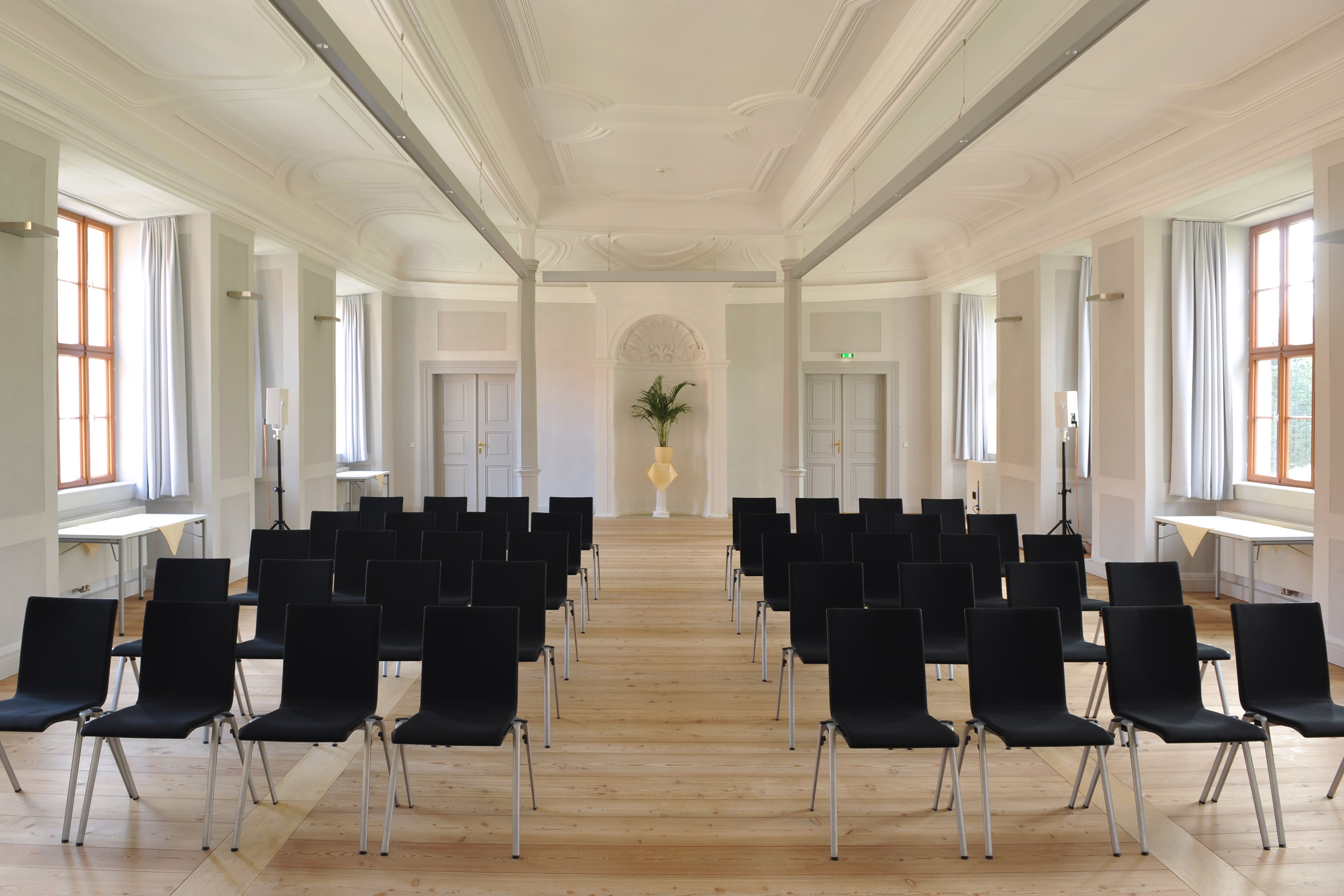 Gewehrsaal Vortrag, Bild: BASE